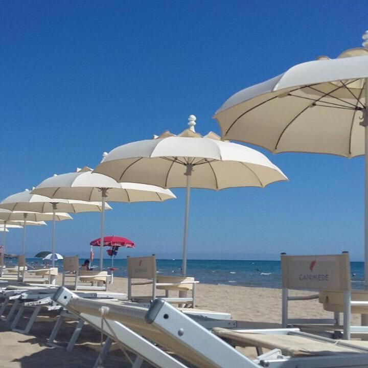 Ganimede Hotel Sperlonga Bagian luar foto